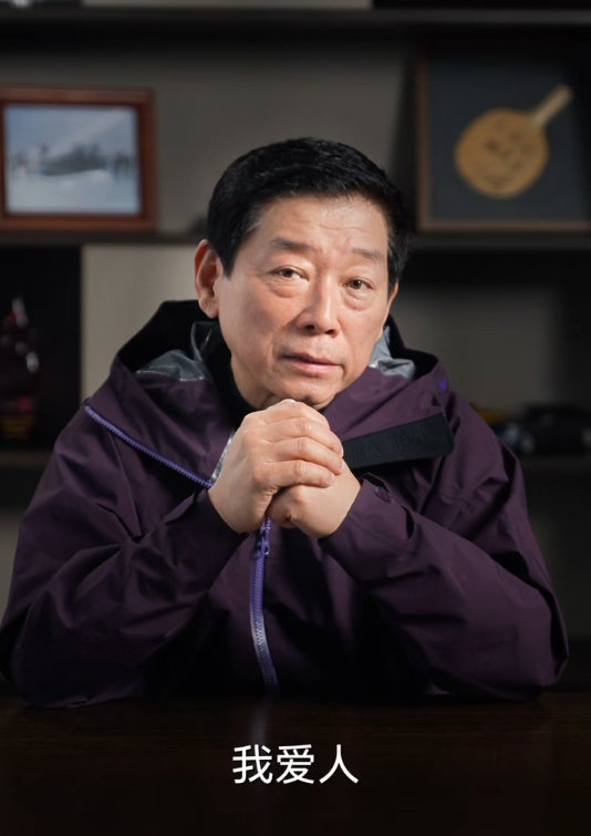 魏建军下单坦克400做新年礼物：没特权 一样排队等车