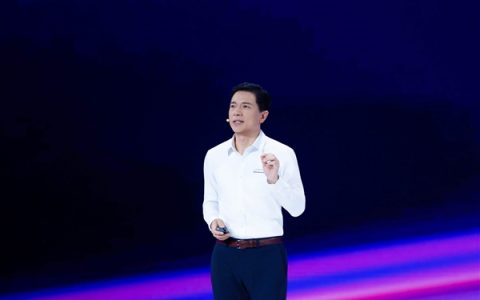 李彦宏：百度搜索AI化改造全球最激进！绝大部分结果由AI生成