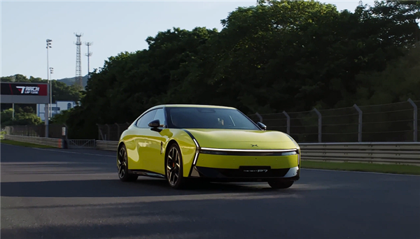 小鹏汽车史上最强财报！单季度销量、营收、毛利率全创新高