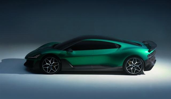追觅星空计划全新车型官图发布！墨绿车身+点阵尾灯