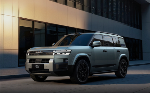 钛7成中国方盒子销冠！方程豹11月大卖37405台 同比大涨339%