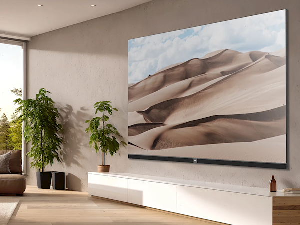 海信发布136英寸巨型MicroLED电视