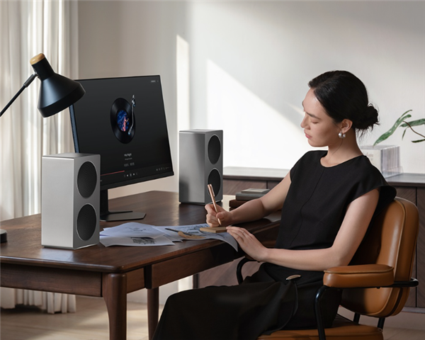 53.7%份额一骑绝尘！小米音箱坐稳线上销量第一