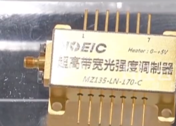 5年前还靠进口 如今直接干到170GHz！中国这枚芯片太猛了